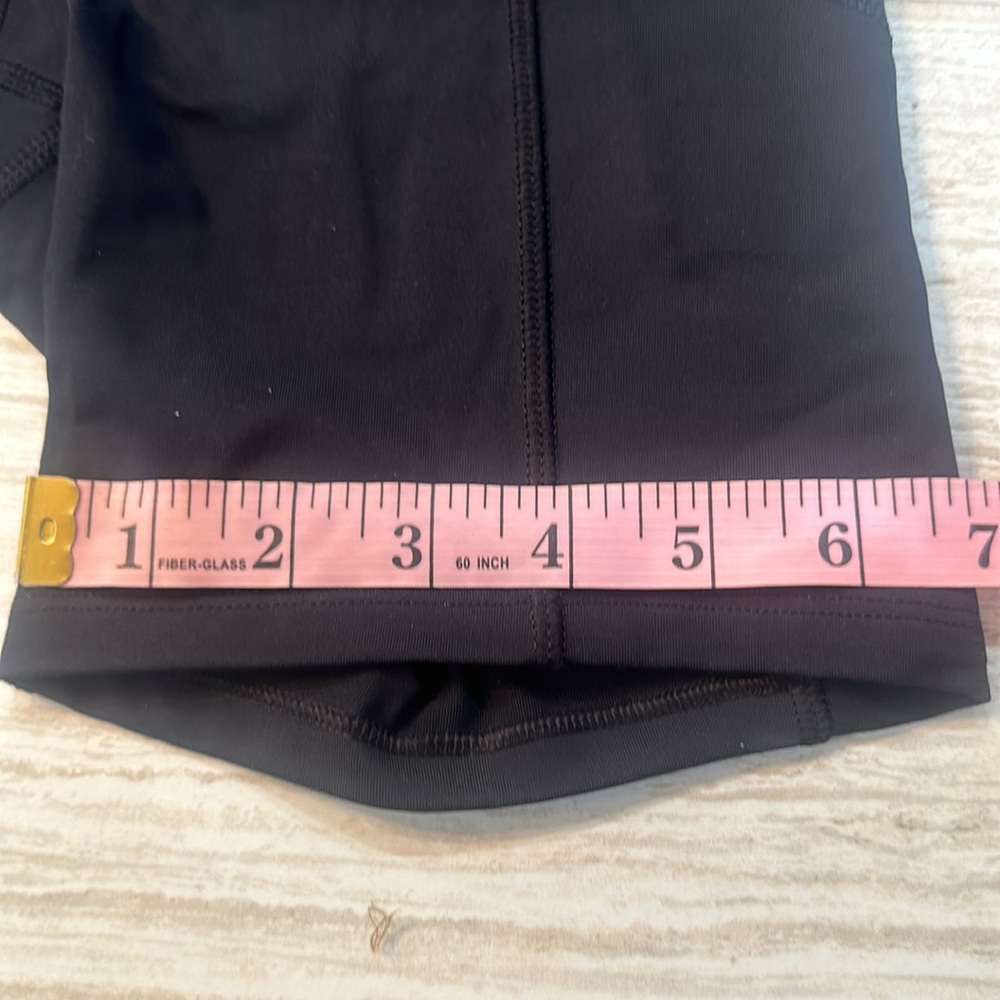 Lululemon women’s bike shorts with pockets sz4 - Picture 12 of 12